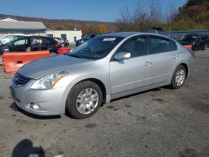 Nissan Altima BASE 2.5L 4 2012