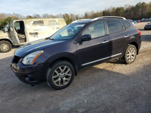Nissan Rogue S 2.5L 4 2012