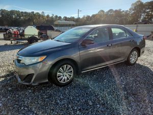 Toyota Camry BASE 2.5L 4 2012