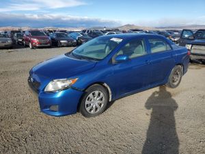 Toyota Corolla BASE 1.8L 4 2010