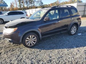 Subaru Forester LIMITED 2.5L 4 2013