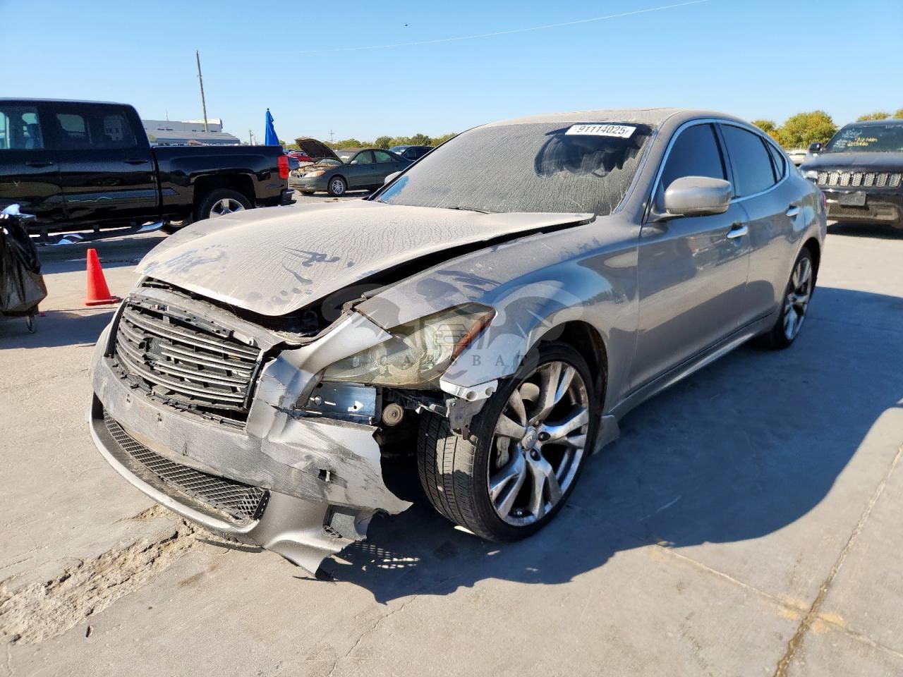 Infiniti M37 3.7L 6 2013