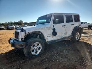Jeep Wrangler SAHARA 3.6L 6 2015