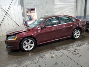 Volkswagen Passat SE 2.5L 5 2012
