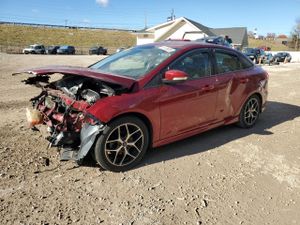 Ford Focus SE 2.0L 4 2015
