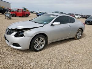 Nissan Altima S 2.5L 4 2012