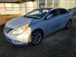 Hyundai Sonata SE 2.0L 4 2013