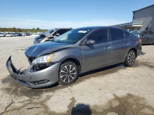 Nissan Sentra S 1.8L 4 2015