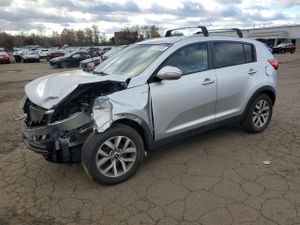 Kia Sportage LX 2.4L 4 2015