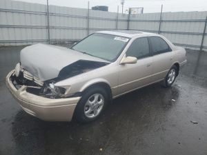 Toyota Camry CE 3.0L 6 1997