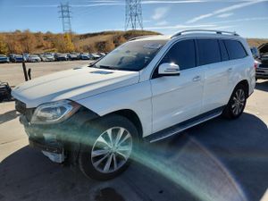 Mercedes-Benz GL 450 4MATIC 3.0L 6 2015