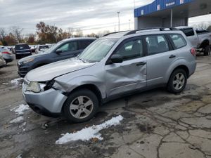 Subaru Forester 2.5X 2.5L 4 2013