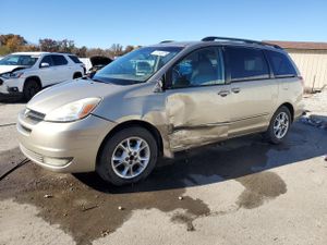 Toyota Sienna XLE 3.3L 6 2005