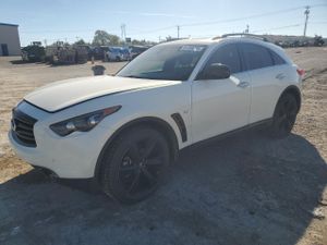 Infiniti QX70 3.7L 6 2015
