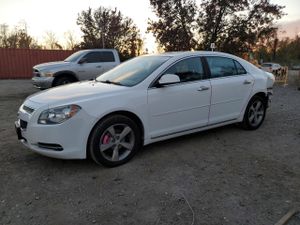 Chevrolet Malibu 1LT 2.4L 4 2012
