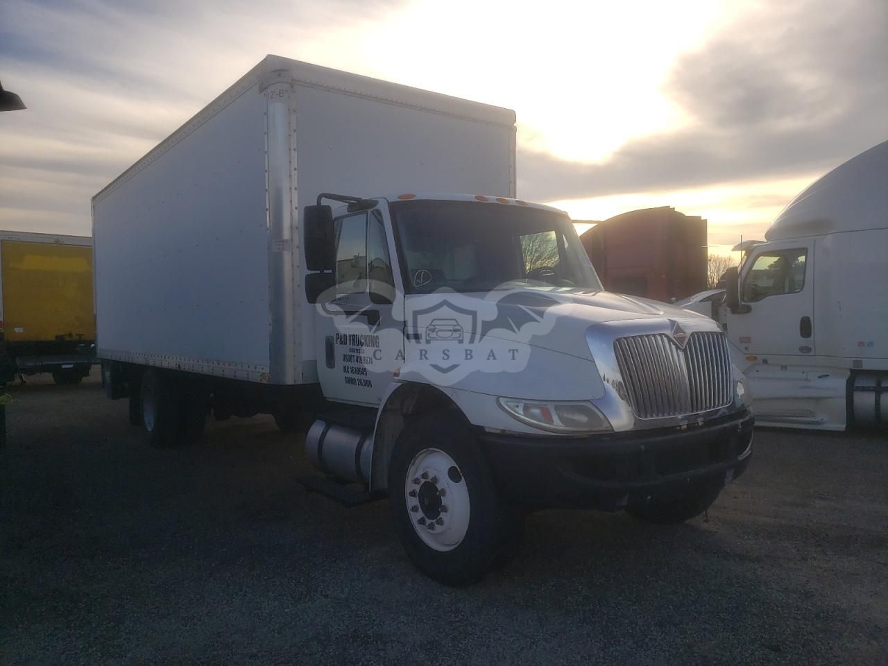 International DuraStar / 4000 4300 7.6L 6 2013