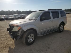 Nissan Pathfinder S 4.0L 6 2011
