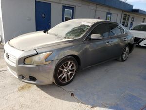 Nissan Maxima S 3.5L 6 2014