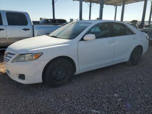Toyota Camry BASE 2.5L 4 2010