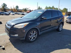 Ford Escape TITANIUM 2.0L 4 2015