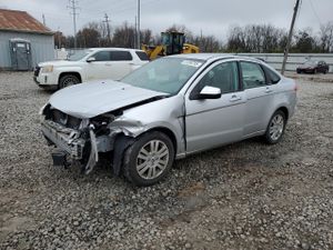 Ford Focus SEL 2.0L 4 2010