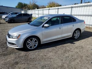 Volkswagen Jetta TDI 2 L 4 2015
