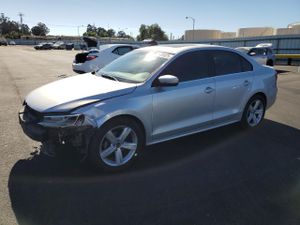 Volkswagen Jetta SEL 2.5L 5 2013