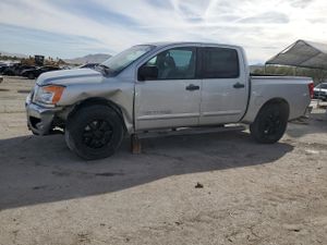Nissan Titan S 5.6L 8 2012