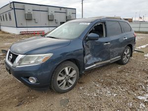 Nissan Pathfinder S 3.5L 6 2014