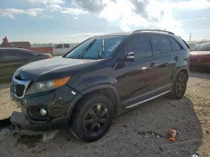 Kia Sorento LX 2.4L 4 2013