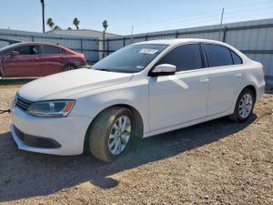 Volkswagen Jetta SE 1.8L 4 2014