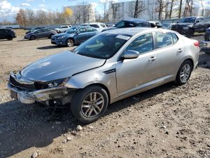 Kia Optima LX 2.4L 4 2011