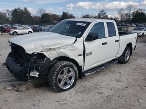 RAM 1500 ST 5.7L 8 2013