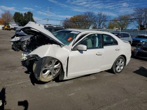 Ford Fusion SE 2.5L 4 2012