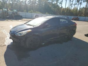 Hyundai Elantra GLS 1.8L 4 2013