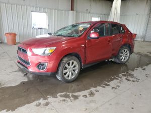 Mitsubishi Outlander ES 2.0L 4 2015