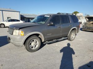 Ford Explorer XLS 4.0L 6 2002