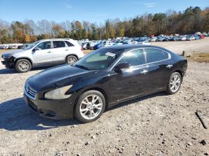 Nissan Maxima S 3.5L 6 2013