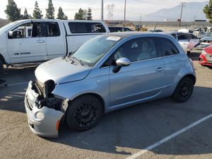 Fiat 500 LOUNGE 1.4L 4 2013