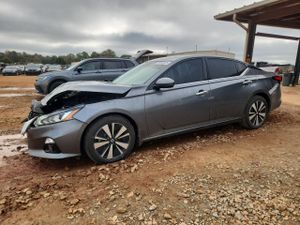 Nissan Altima SL 2.5L 4 2020