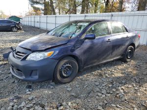 Toyota Corolla BASE 1.8L 4 2013