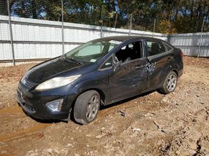 Ford Festiva SEL 1.6L 4 2011