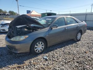 Toyota Camry LE 2.4L 4 2005