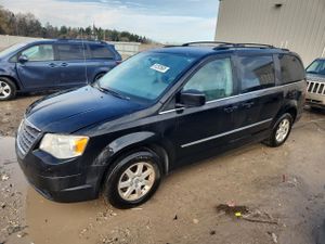 Chrysler Town & Country TOURING 3.8L 6 2010