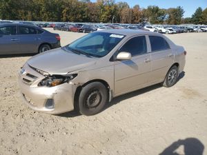 Toyota Corolla BASE 1.8L 4 2012