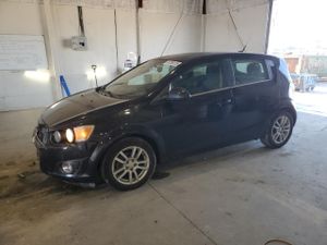 Chevrolet Aveo (Sonic) LT 1.8L 4 2014
