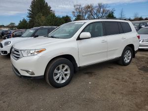 Toyota Highlander BASE 3.5L 6 2011