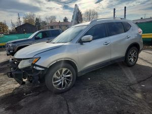 Nissan Rogue S 2.5L 4 2014