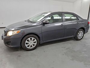 Toyota Corolla BASE 1.8L 4 2010