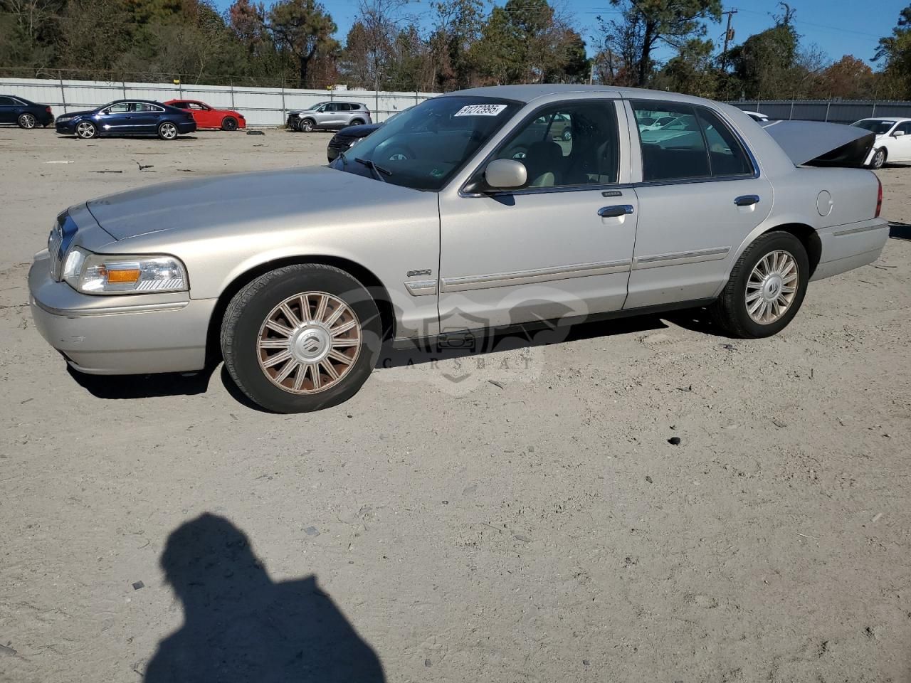 Mercury Grand Marquis LS 4.6L 8 2011